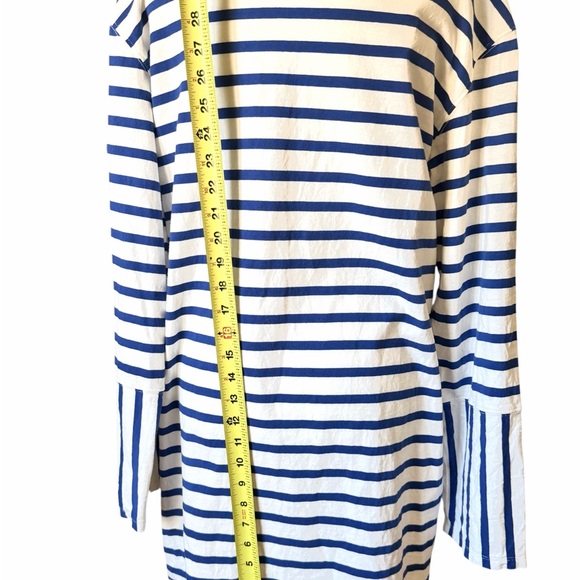 100% Cotton - Everlane Blue and White Striped Cotton Top - Picture 2 of 4